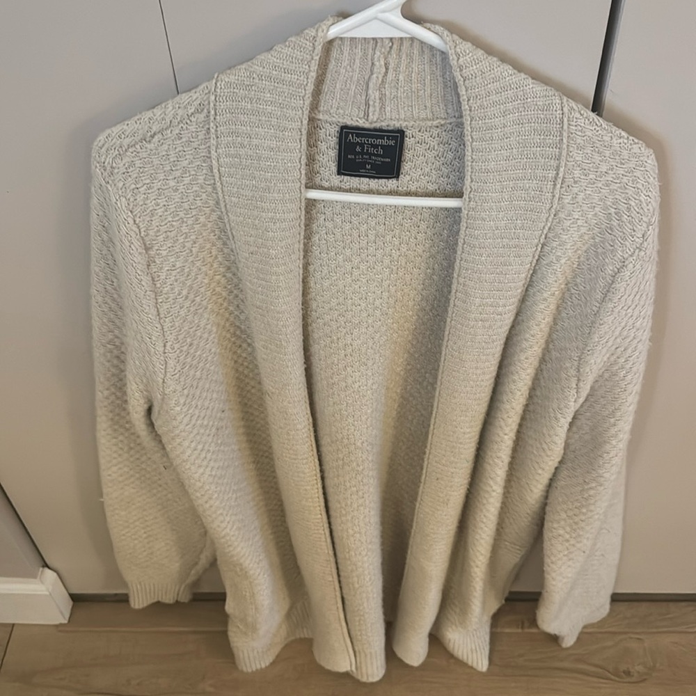 Abercrombie & Fitch Cardigan Sweater Size Medium